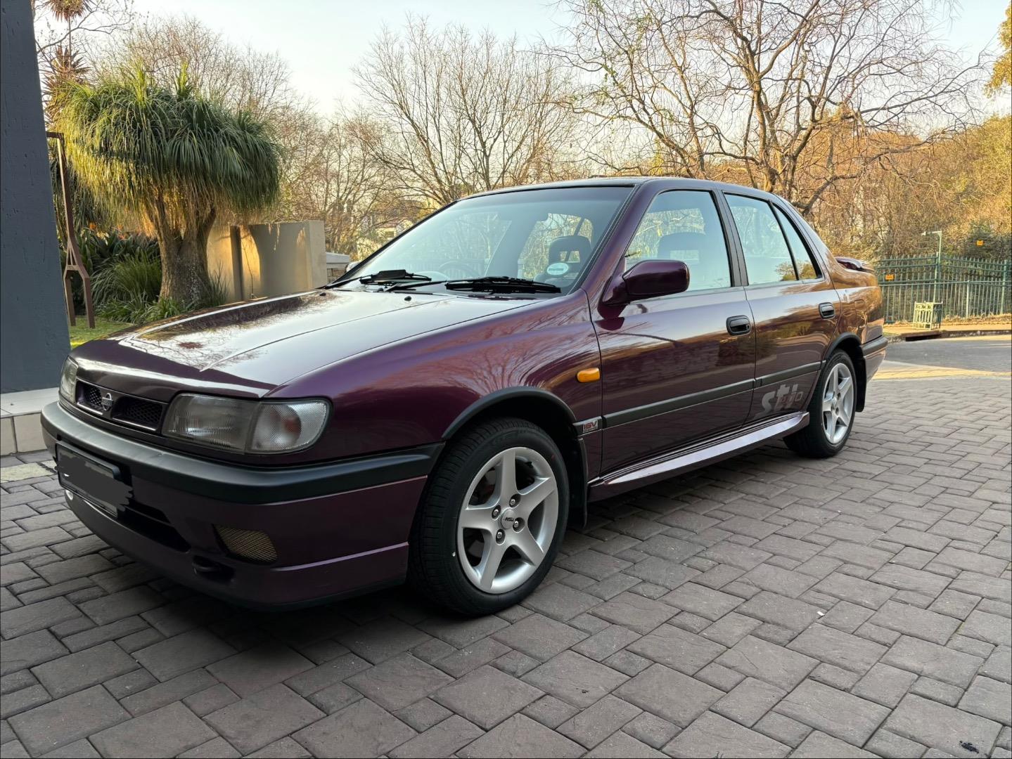 Nissan Sentra 200 STi