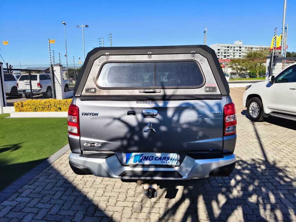 Mitsubishi Triton 2.4DI-D Double Cab 4x4 King Cars Bellville