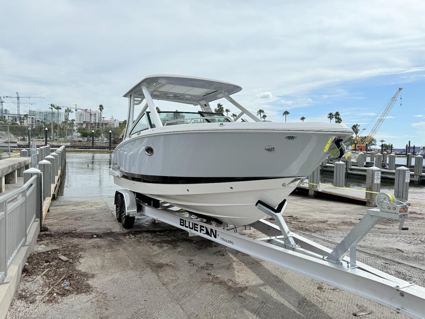 Chaparral 280 OSX
