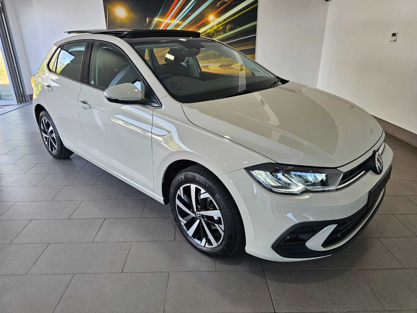 Volkswagen Polo Hatch 1.0TSI Life Auto Westvaal Volkswagen Mbombela
