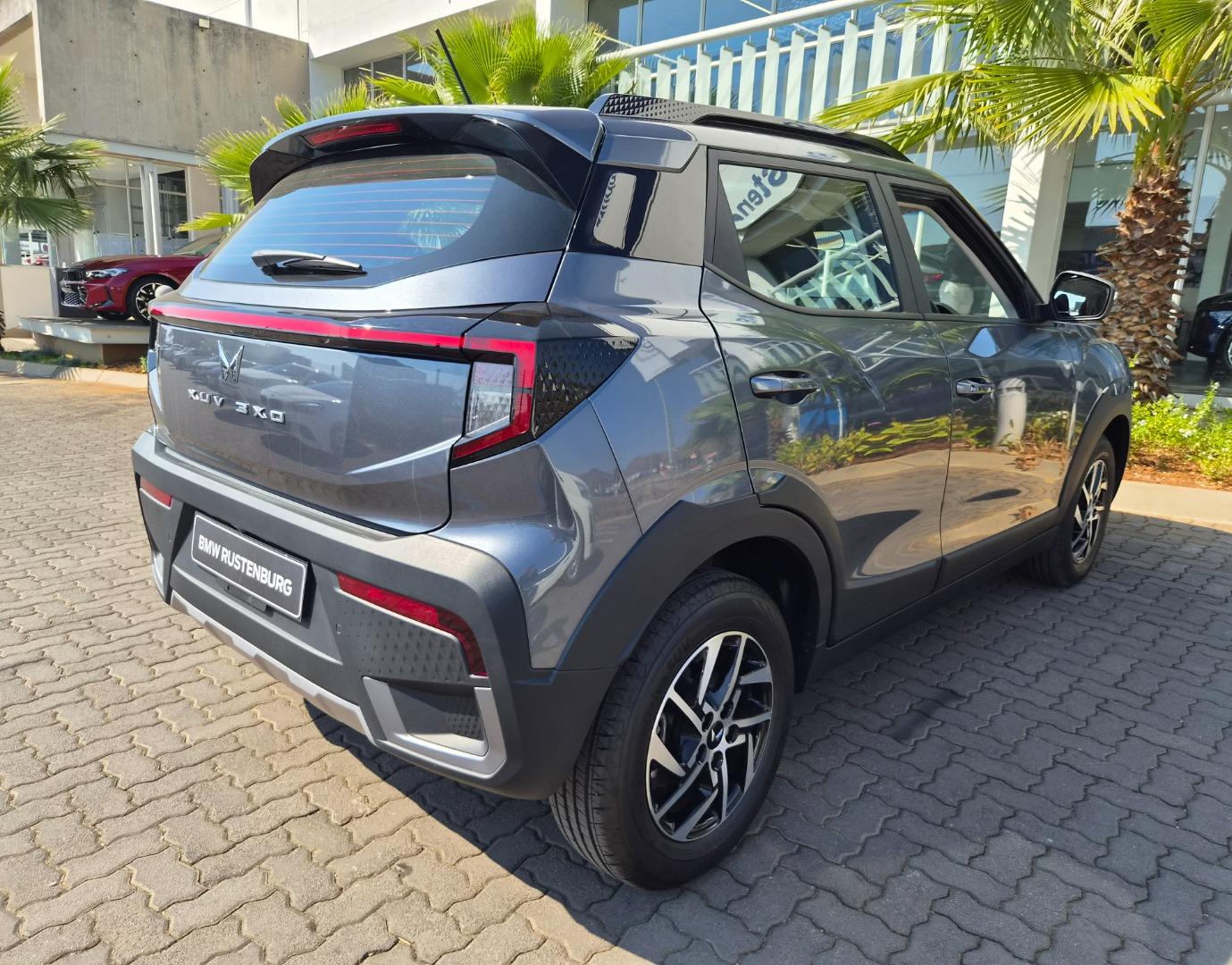 Mahindra XUV 3XO 1.2T AX5 Auto BMW Rustenburg
