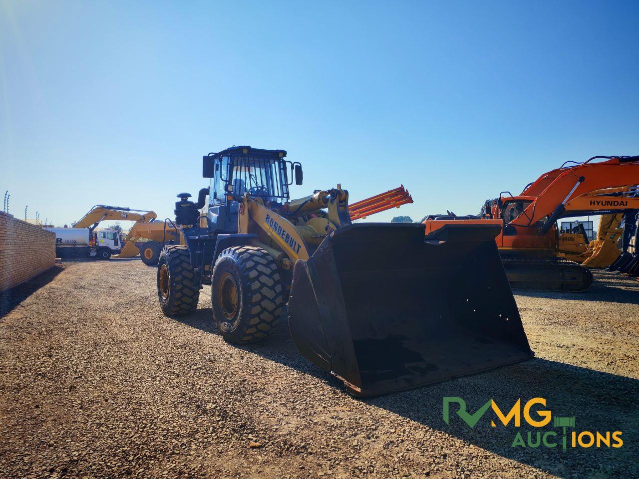 Rondebult loaders for sale in South Africa - AutoTrader