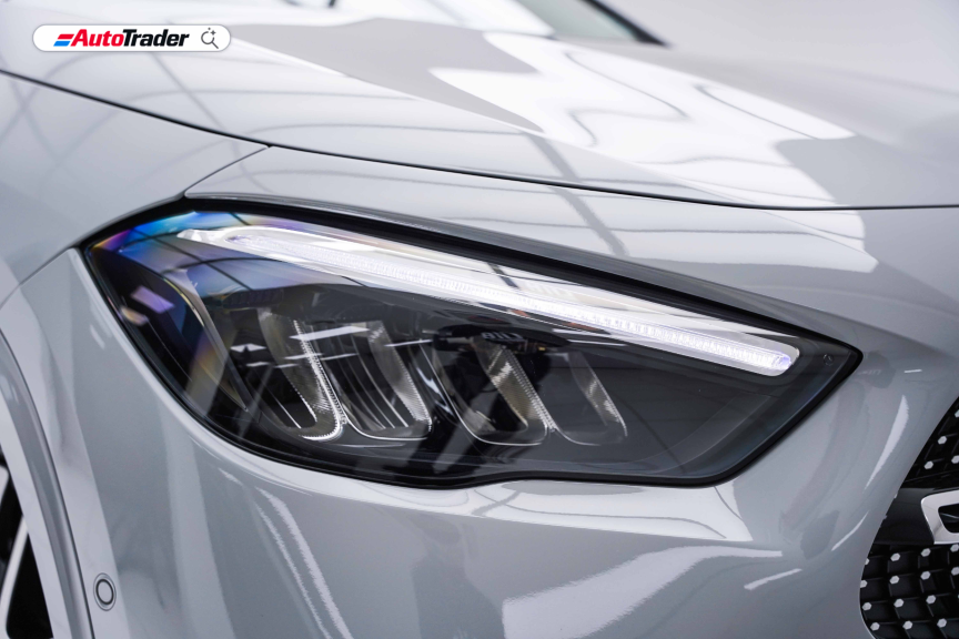Mercedes-Benz GLA200 Night Edition