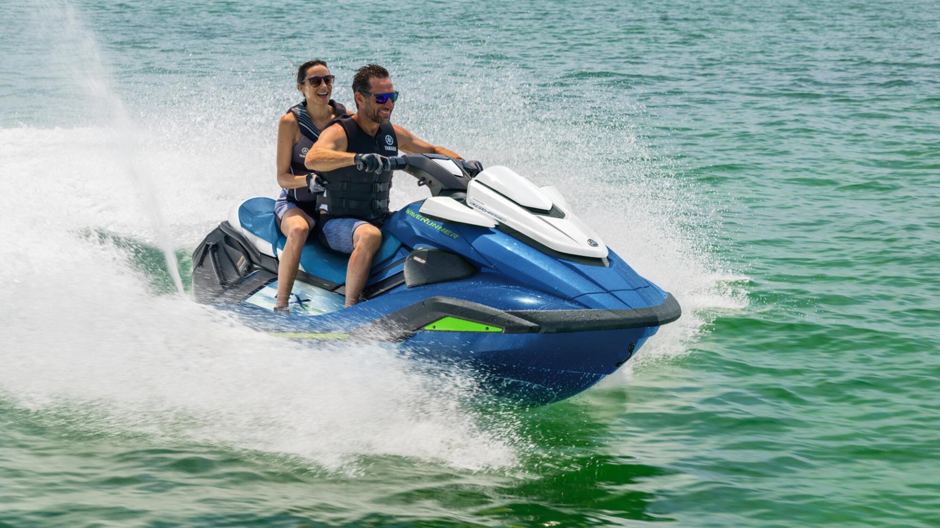 Yamaha FX1800 SVHO Crusier