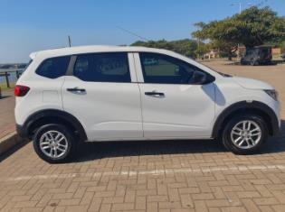 2025 Renault Triber 1.0 Intens for sale