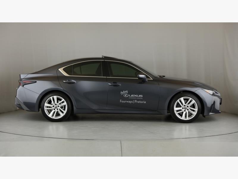 Lexus IS 300h SE Halfway Lexus Pretoria