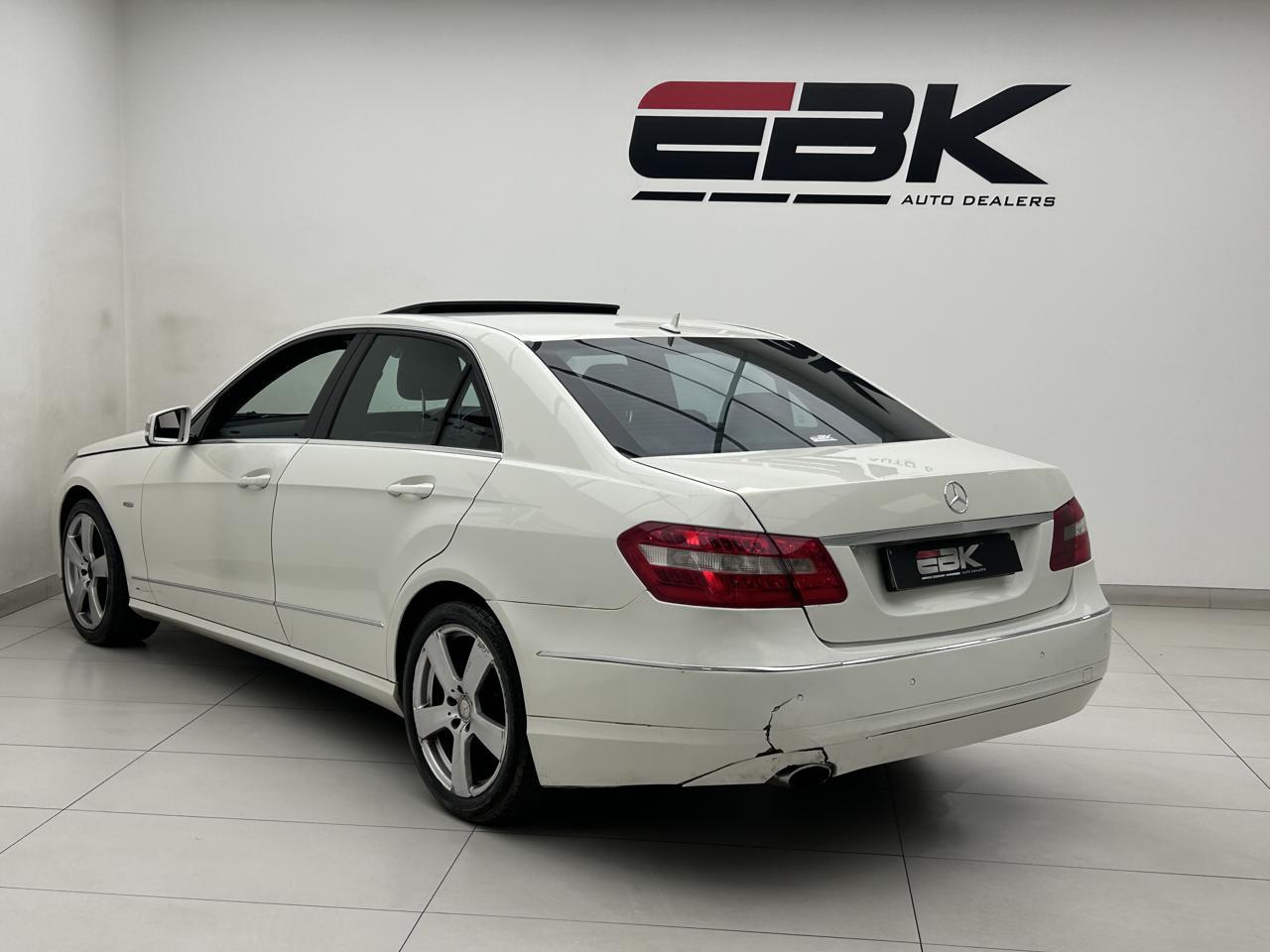 Mercedes-Benz E-Class E200CGI Avantgarde Ebk Auto Dealers LA Rochelle