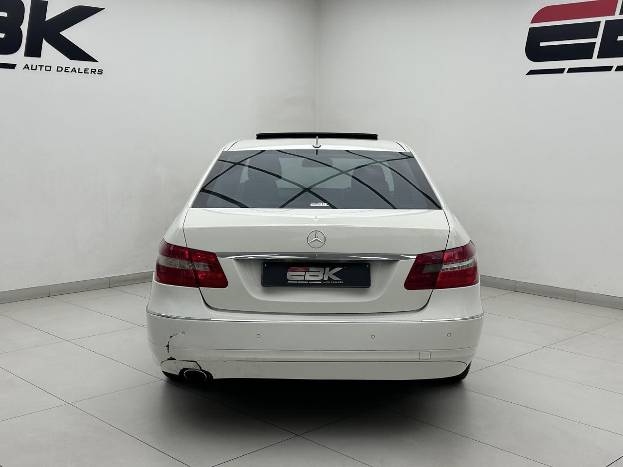 Mercedes-Benz E-Class E200CGI Avantgarde Ebk Auto Dealers LA Rochelle