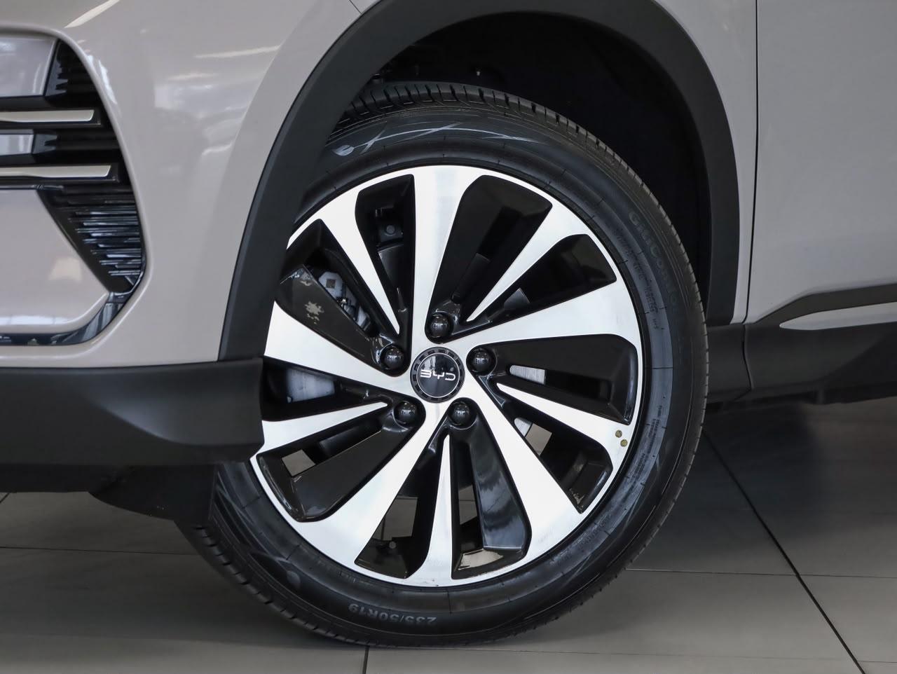 BYD Sealion 6 Dynamic Geely Sandton