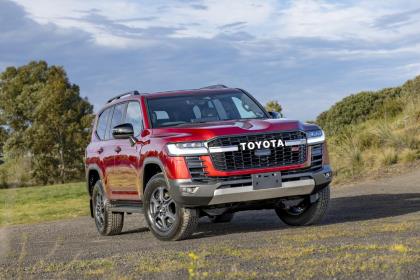 Toyota Land Cruiser 300