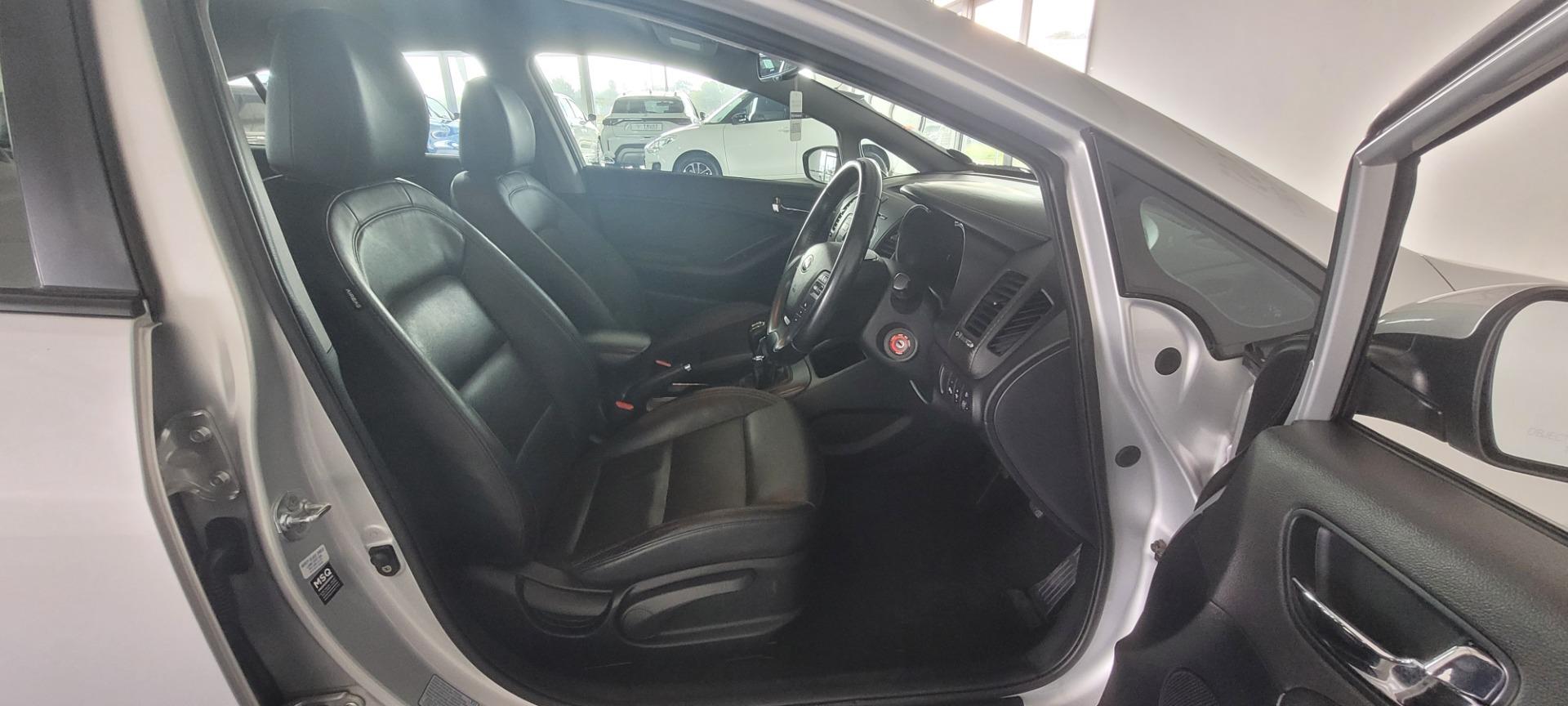 Kia Cerato Sedan 2.0 EX Suzuki Helderberg Western Cape