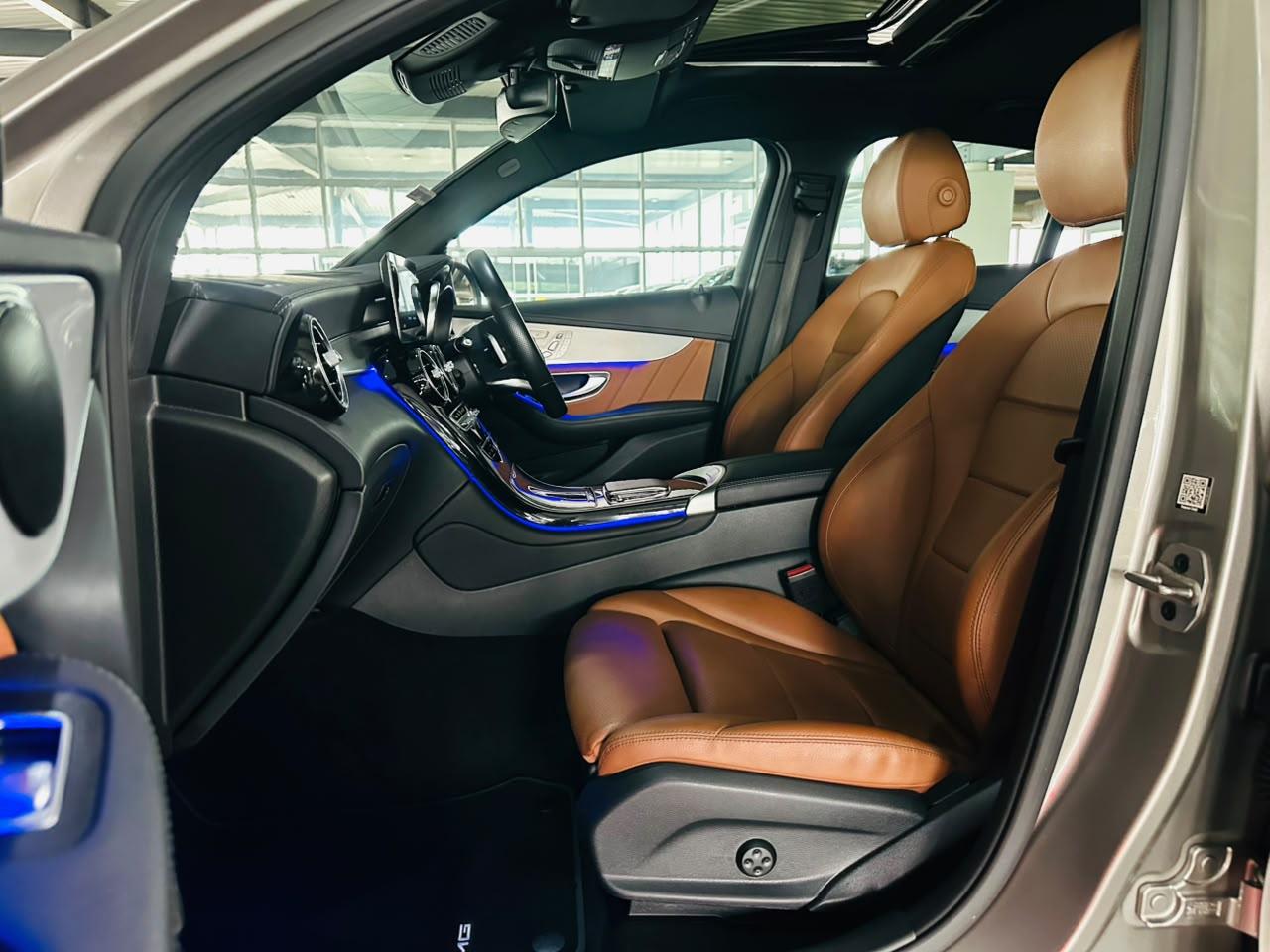 Mercedes-Benz GLC GLC300d Coupe 4Matic AMG Line Mercedes-Benz Cape Town Century City