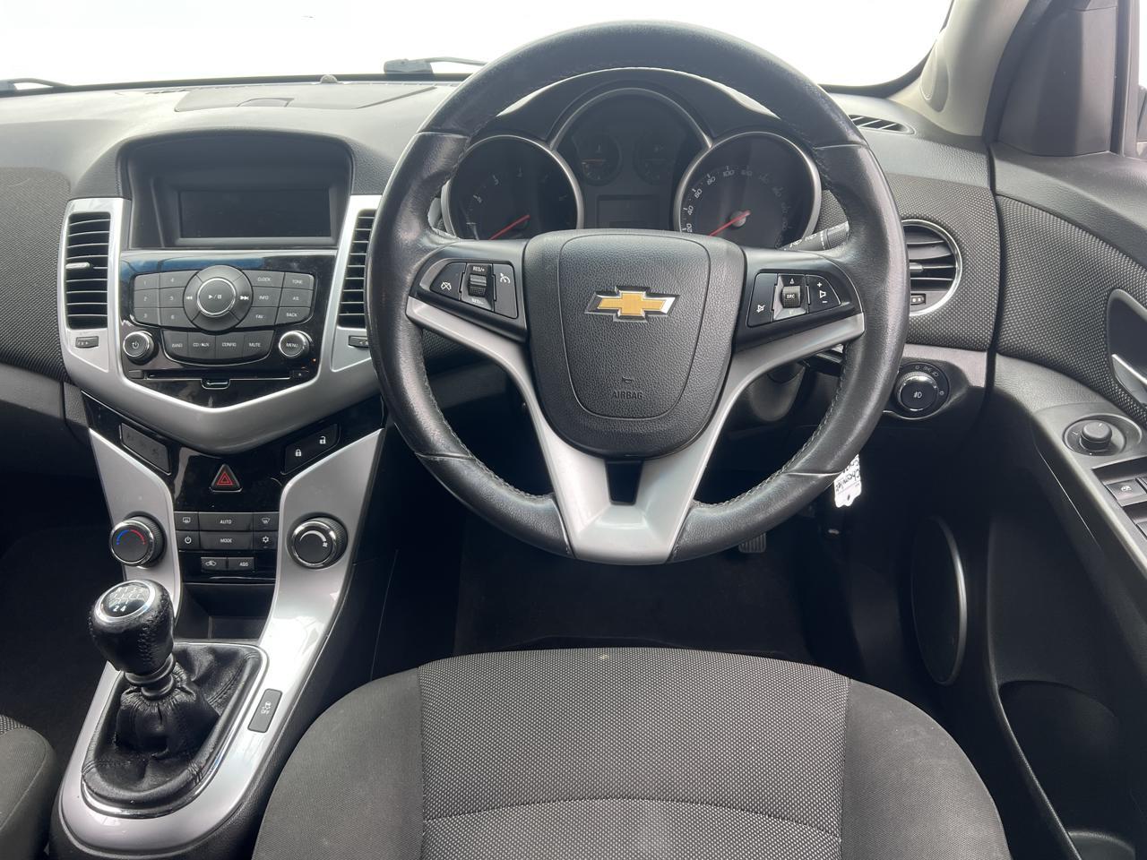 Chevrolet Cruze 1.6 LS EBK Main Street