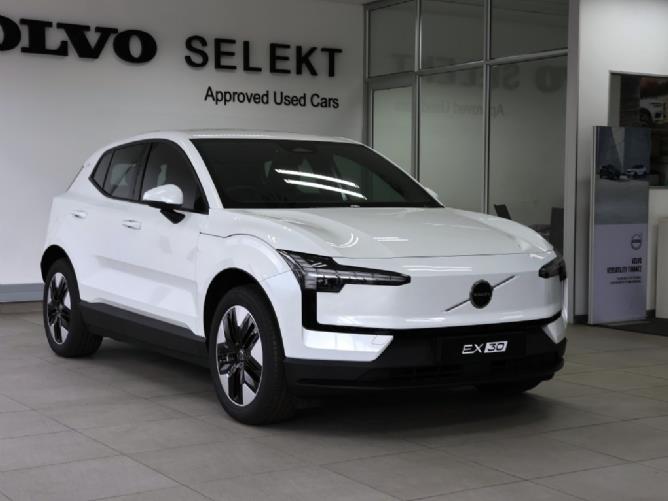 2026 Volvo EX30 Core Single Motor