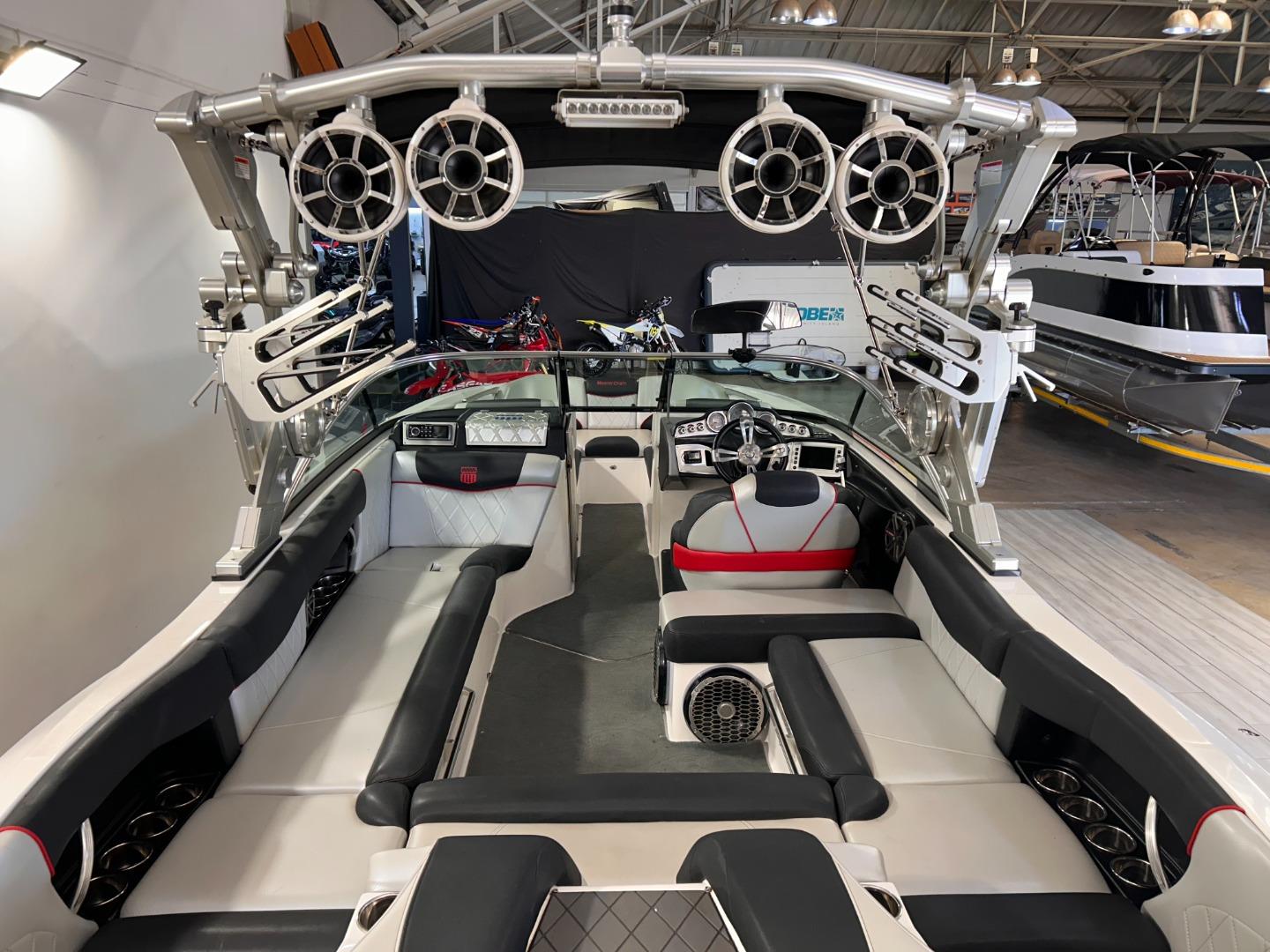 Mastercraft X46 Waterworld