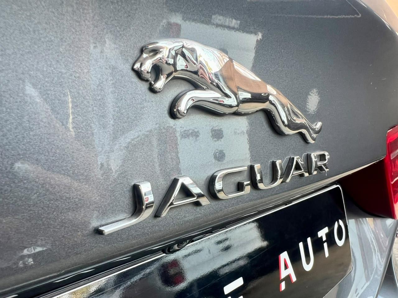 Jaguar XE 25t Prestige Infinite Auto Gezina