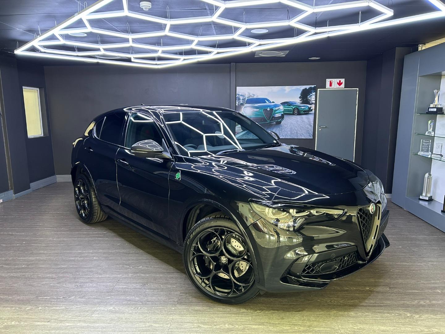 Alfa Romeo Stelvio Quadrifoglio Q4 Super Sport Arnold Chatz Cars New