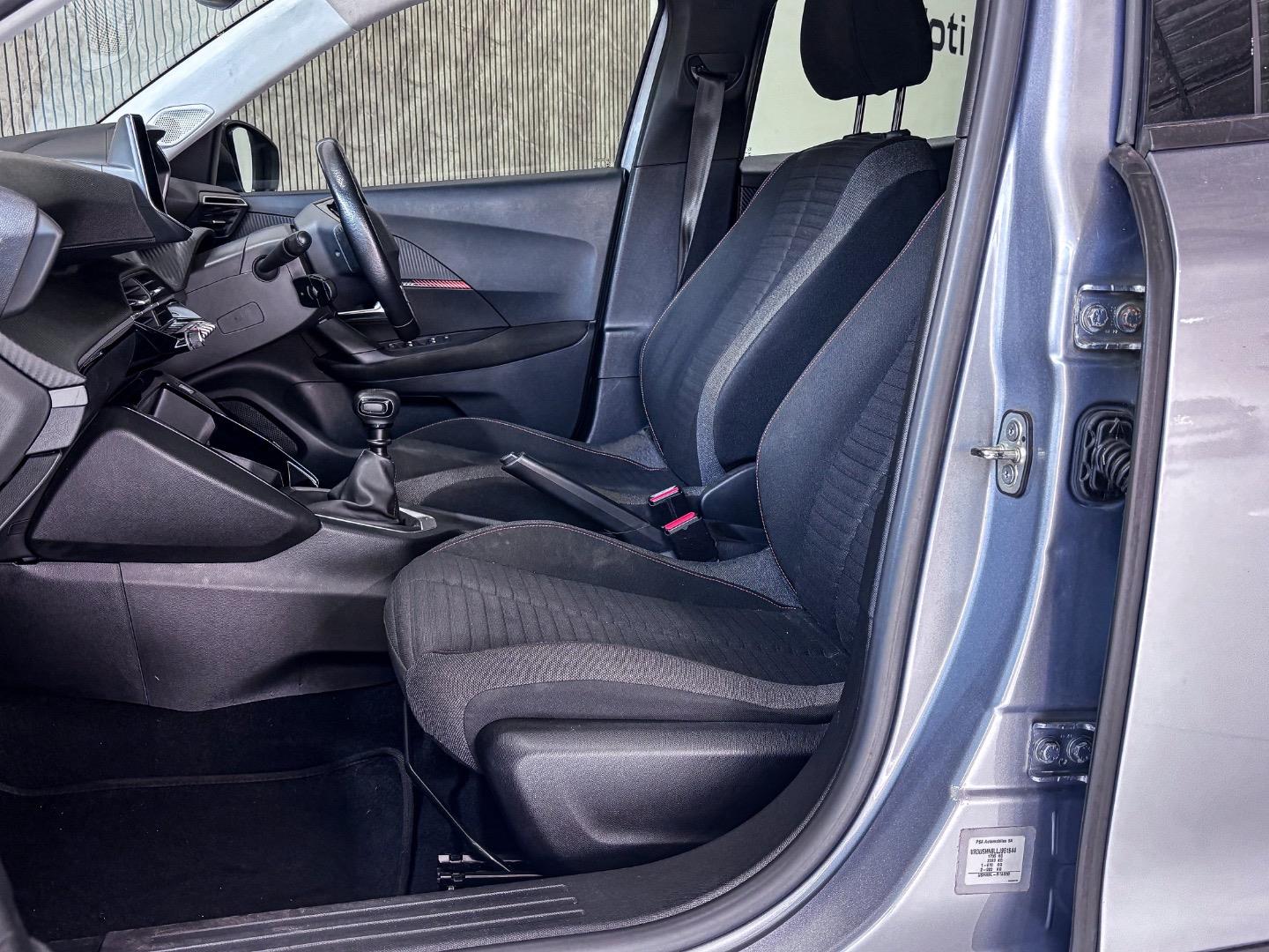 Peugeot 2008 1.2T 74kW Active Haval Toti
