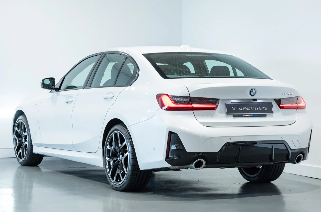 BMW 3 Series 320i M Sport SMG BMW Umhlanga