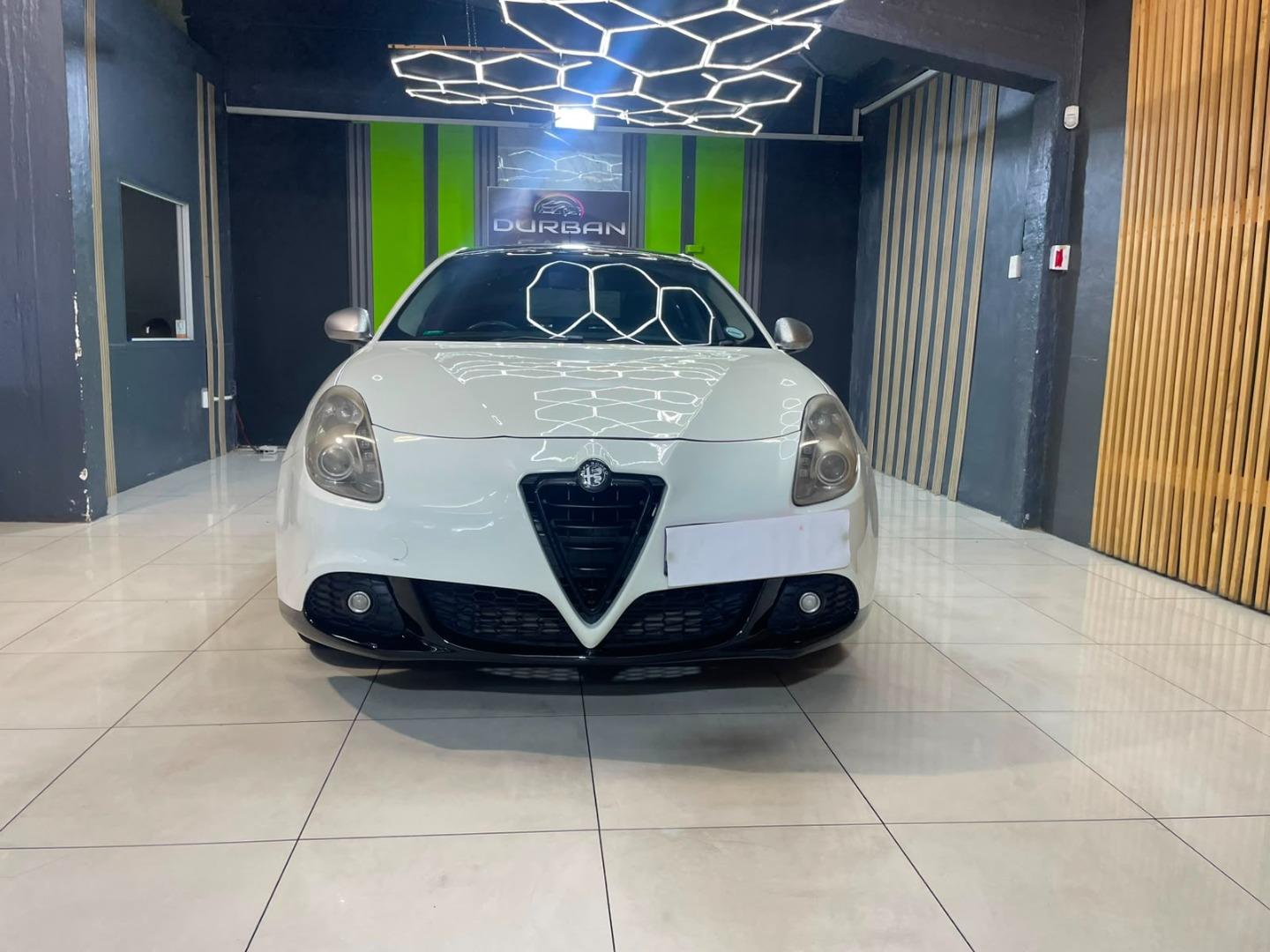 Alfa Romeo Giulietta 1.4TBi Distinctive Durban Carz