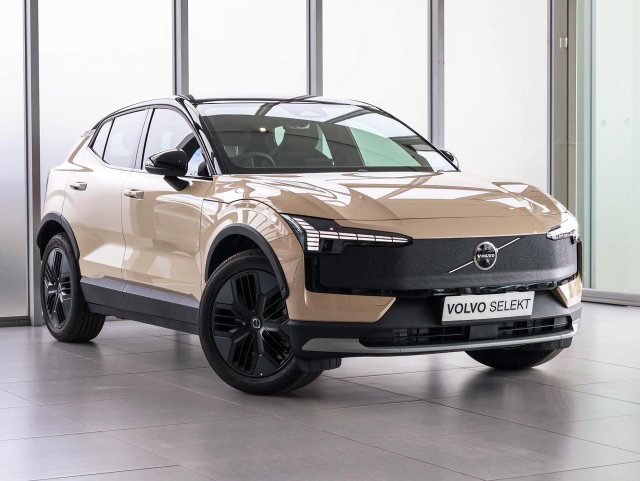 Volvo EX30 Cross Country Ultra Twin Motor Performance Volvo Cars Bedfordview
