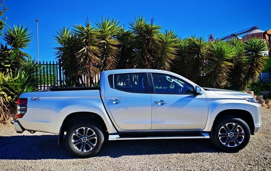 Mitsubishi Triton 2.4DI-D Double Cab 4x4 Weskaap Motors