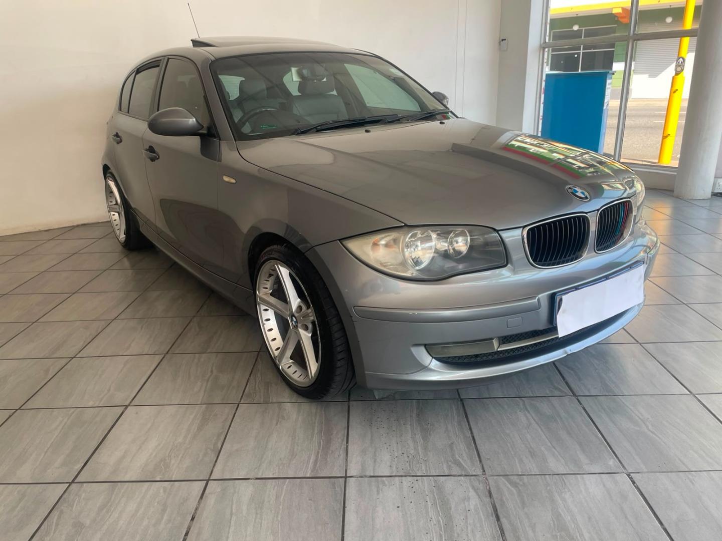 2009 BMW 1 Series 120i 5-Door
