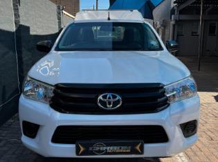 2017 Toyota Hilux 2.4GD (Aircon) for sale