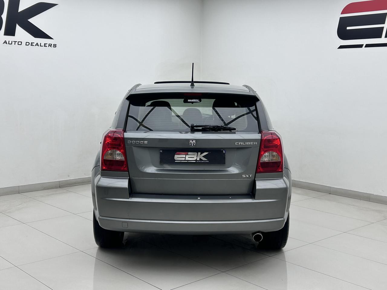 Dodge Caliber 2.0 SXT EBK Main Street
