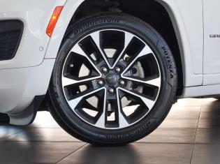 2023 Jeep Grand Cherokee L 3.6 4x4 Overland for sale