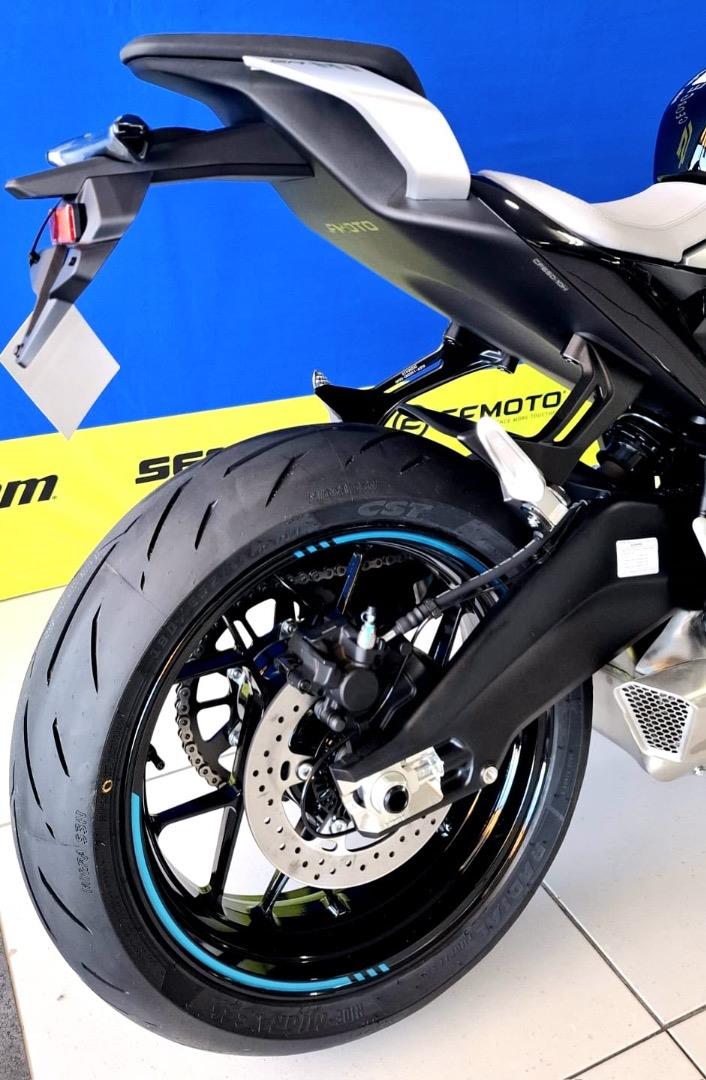 CFMOTO 675 SRR Honda Wing George