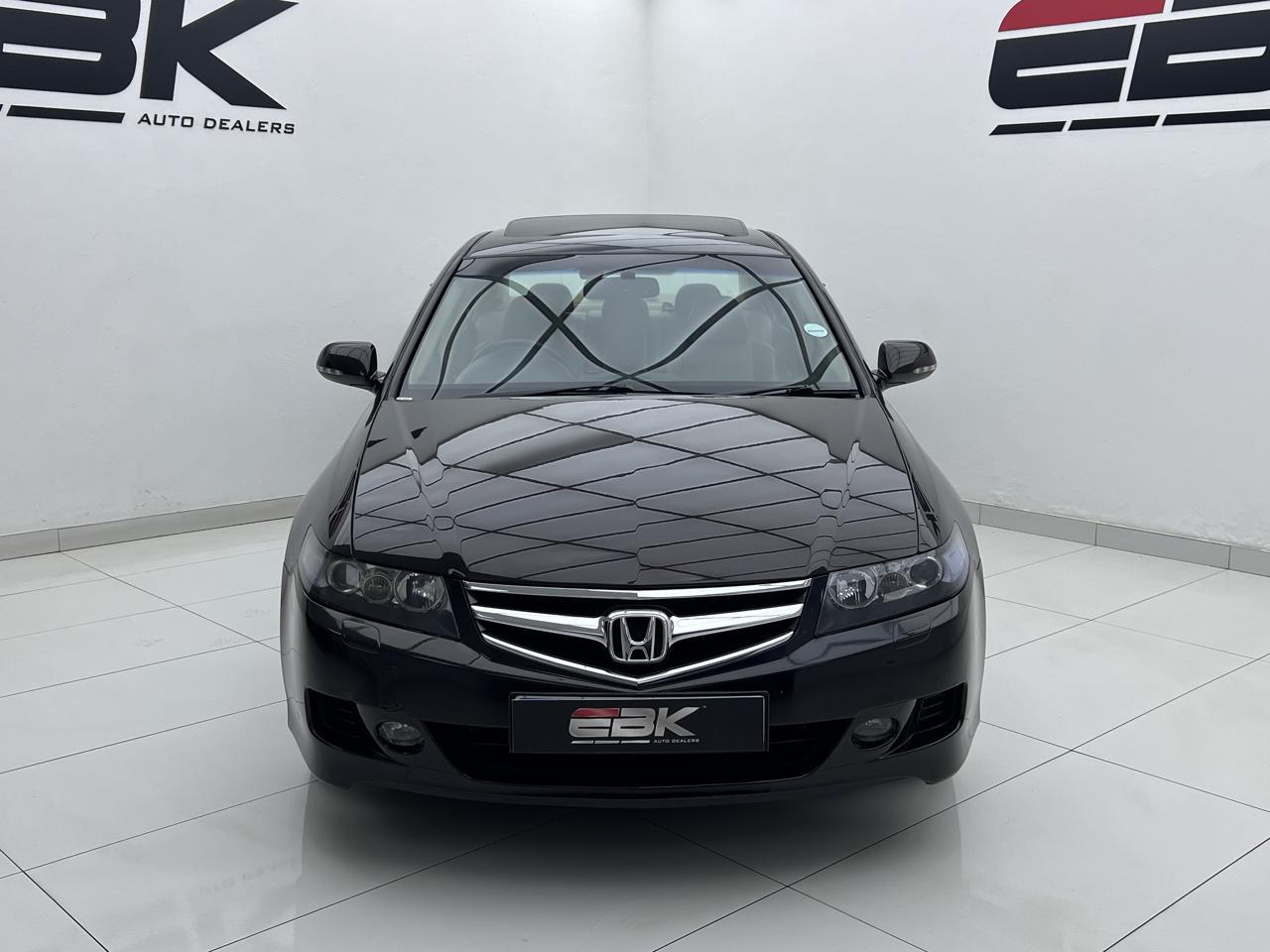 Honda Accord 2.4 Executive EBK Main Street