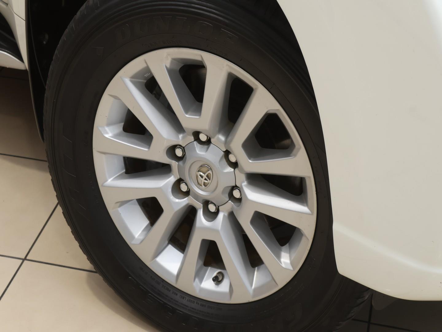 Toyota Land Cruiser Prado 3.0DT VX Speedy Car Sales