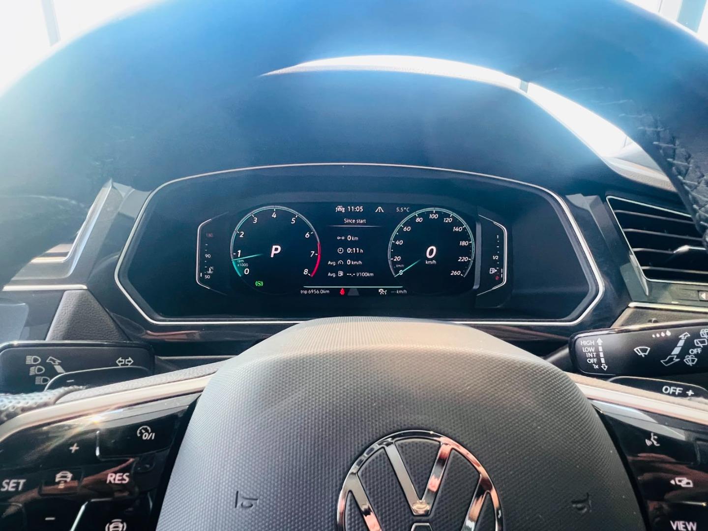 Volkswagen Tiguan 1.4TSI 110kW R-Line Volvo Cars Bedfordview