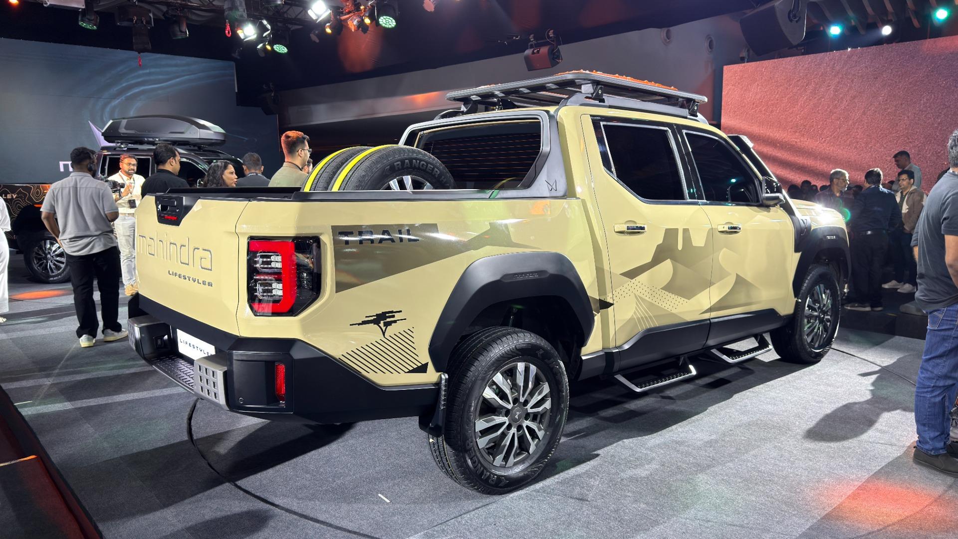 Mahindra Pik-Up