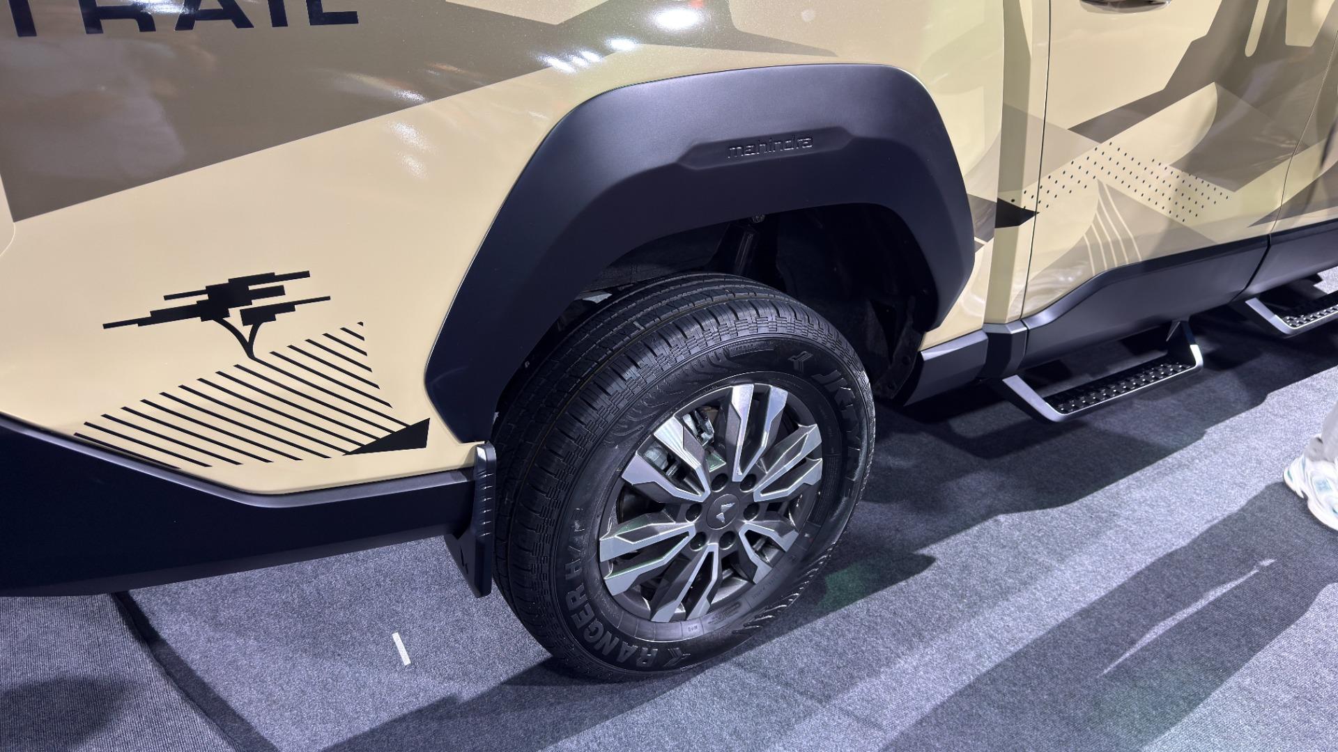 Mahindra Pik-Up