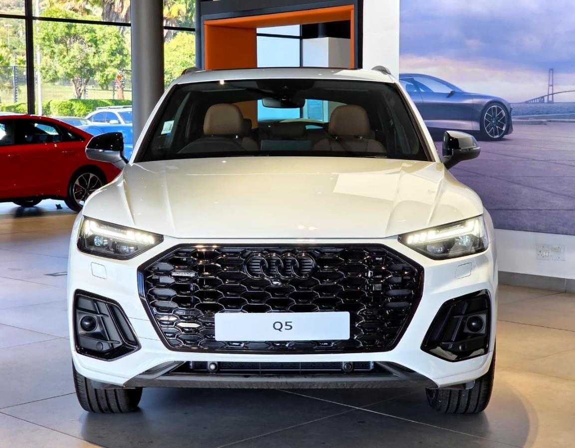 Audi Q5 40TDI Quattro Black Edition Audi Centre West Rand