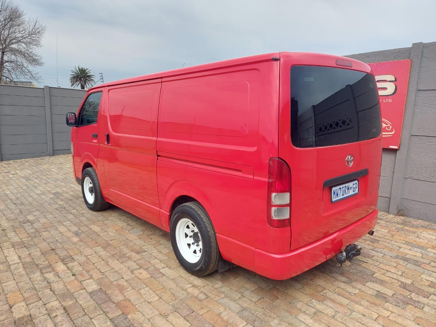 Toyota Quantum 2.5D-4D Panel Van Phaalies Auto