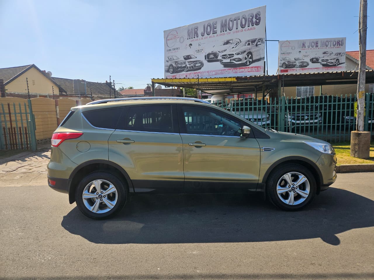 Ford Kuga 1.6T Trend Mr Joe Motors