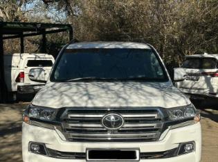 2018 Toyota Land Cruiser 200 4.5D-4D V8 VX-R for sale
