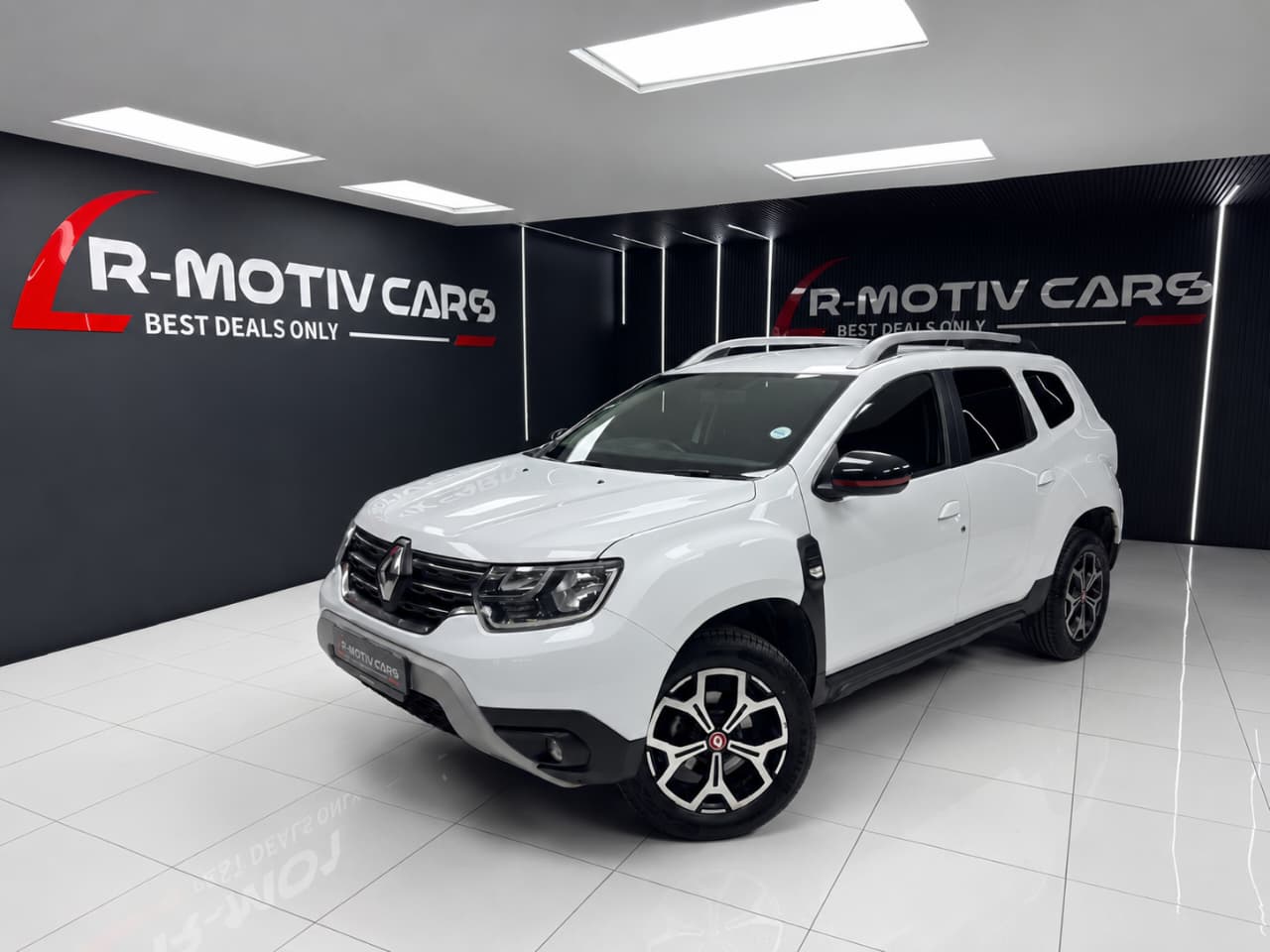 Renault Duster 1.5dCi TechRoad R-Motiv Cars
