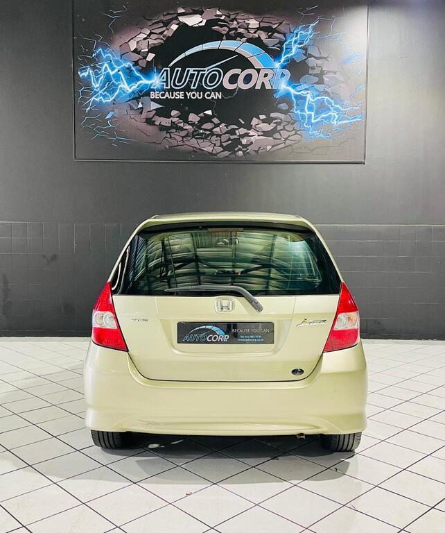 Honda Jazz 1.5 Autocorp Dongfeng Fourways