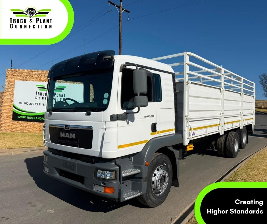 MAN TGM25.280 Cattle Body Truck and Plant Connection