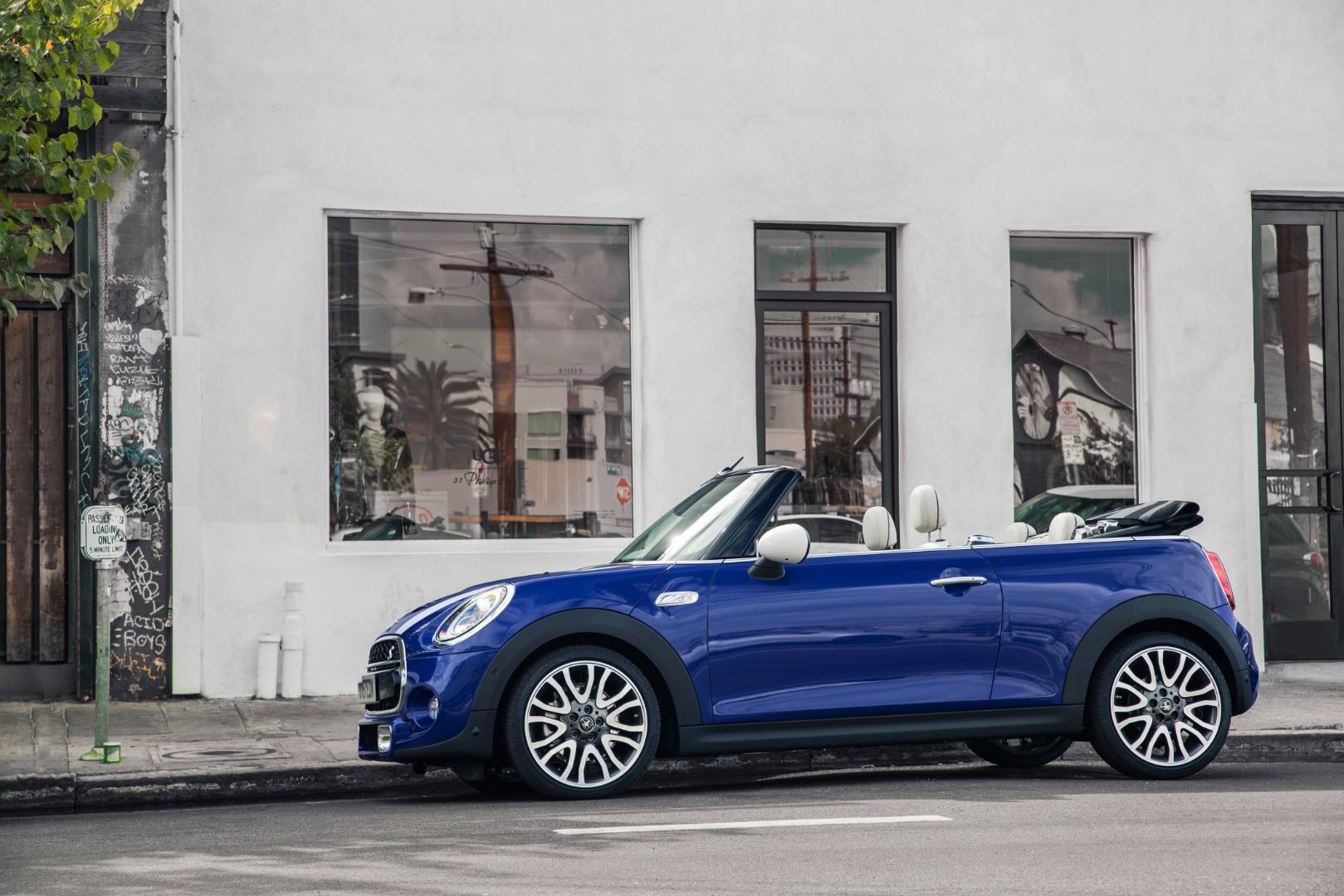 MINI Convertible