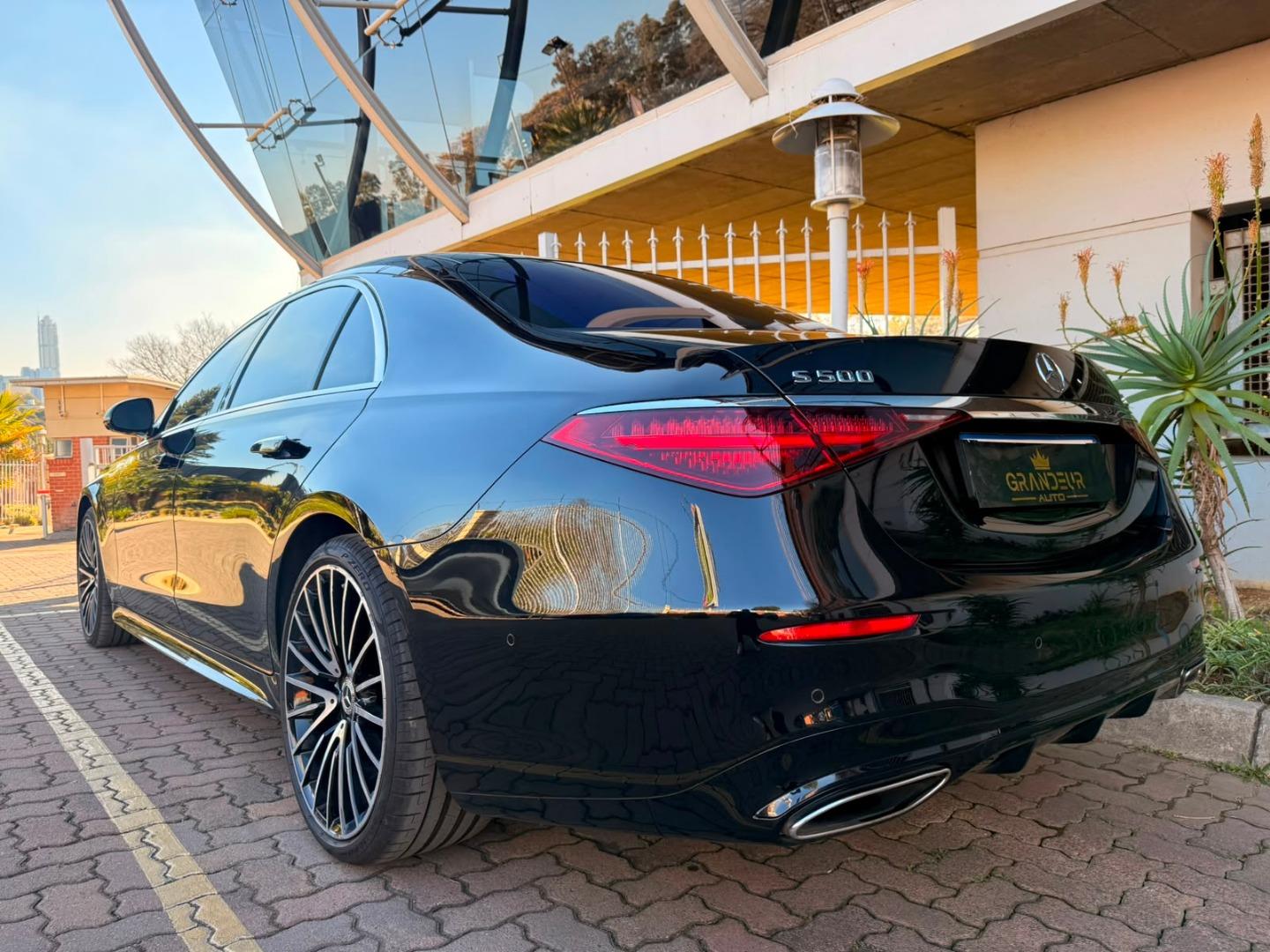 Mercedes-Benz S-Class S500 L 4Matic AMG Line Grandeur Auto