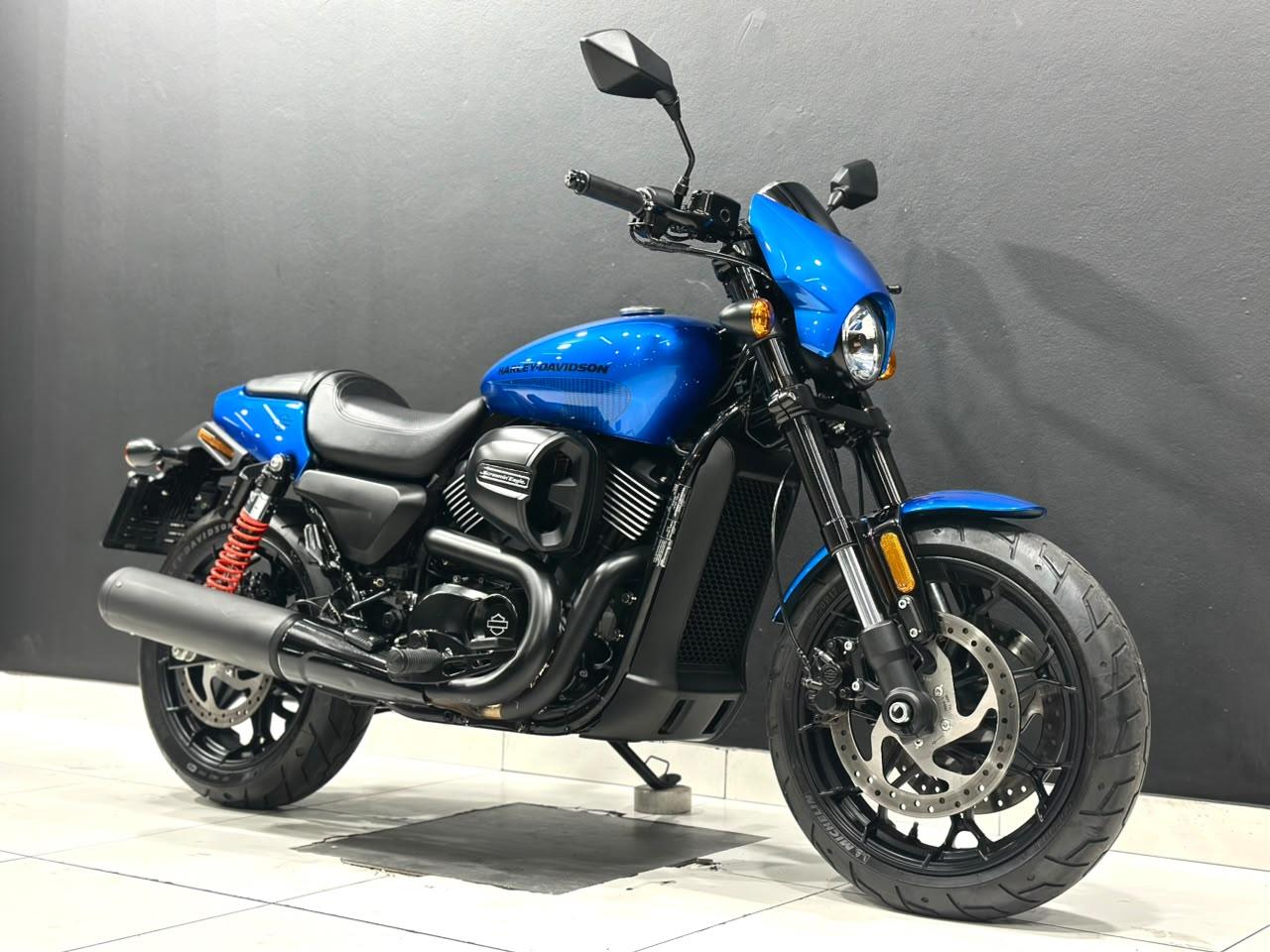 Harley-Davidson Street Rod