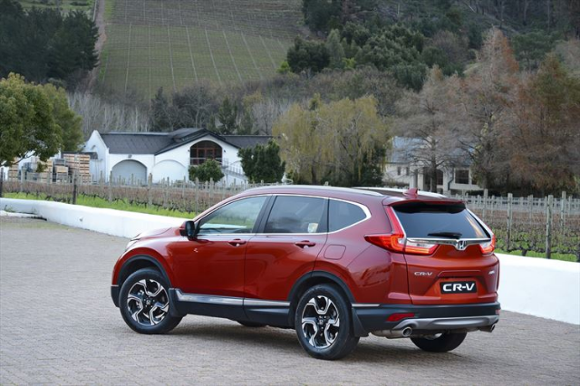 Old vs. new Honda CR-V: What's different? - Automotive News - AutoTrader