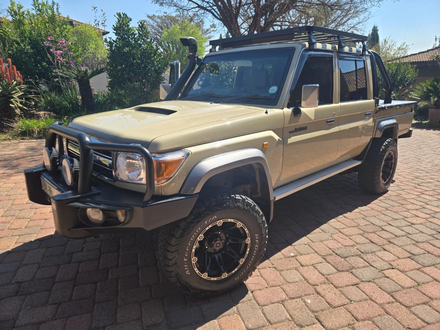 2017 Toyota Land Cruiser 79 4.5D-4D LX V8 Double Cab for sale