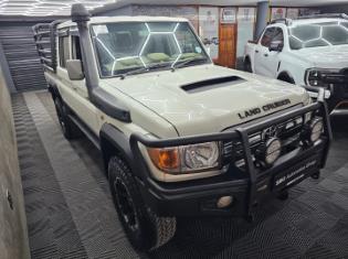 2020 Toyota Land Cruiser 79 4.5D-4D LX V8 Double Cab for sale