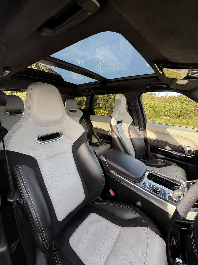 Land Rover Range Rover Sport SVR Carbon Edition
